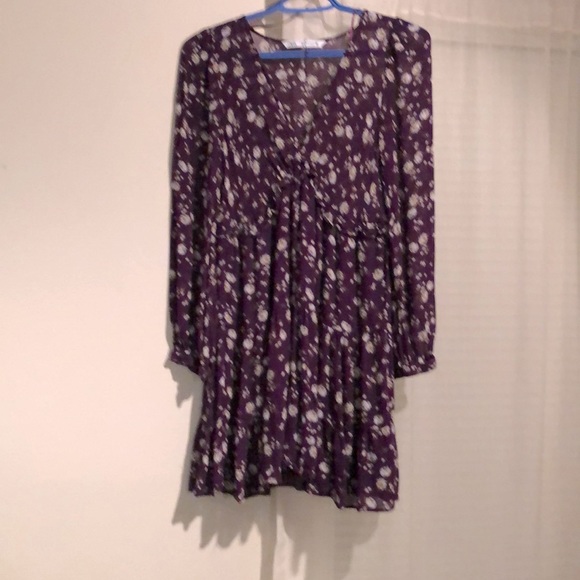 ZARA Floral Dress. - Picture 3 of 3